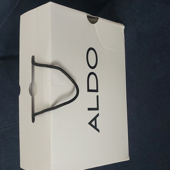 Aldo Shimmering Silver Heels, Size 11.5 - Picture 11 of 16